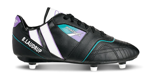 sport shoes soccer